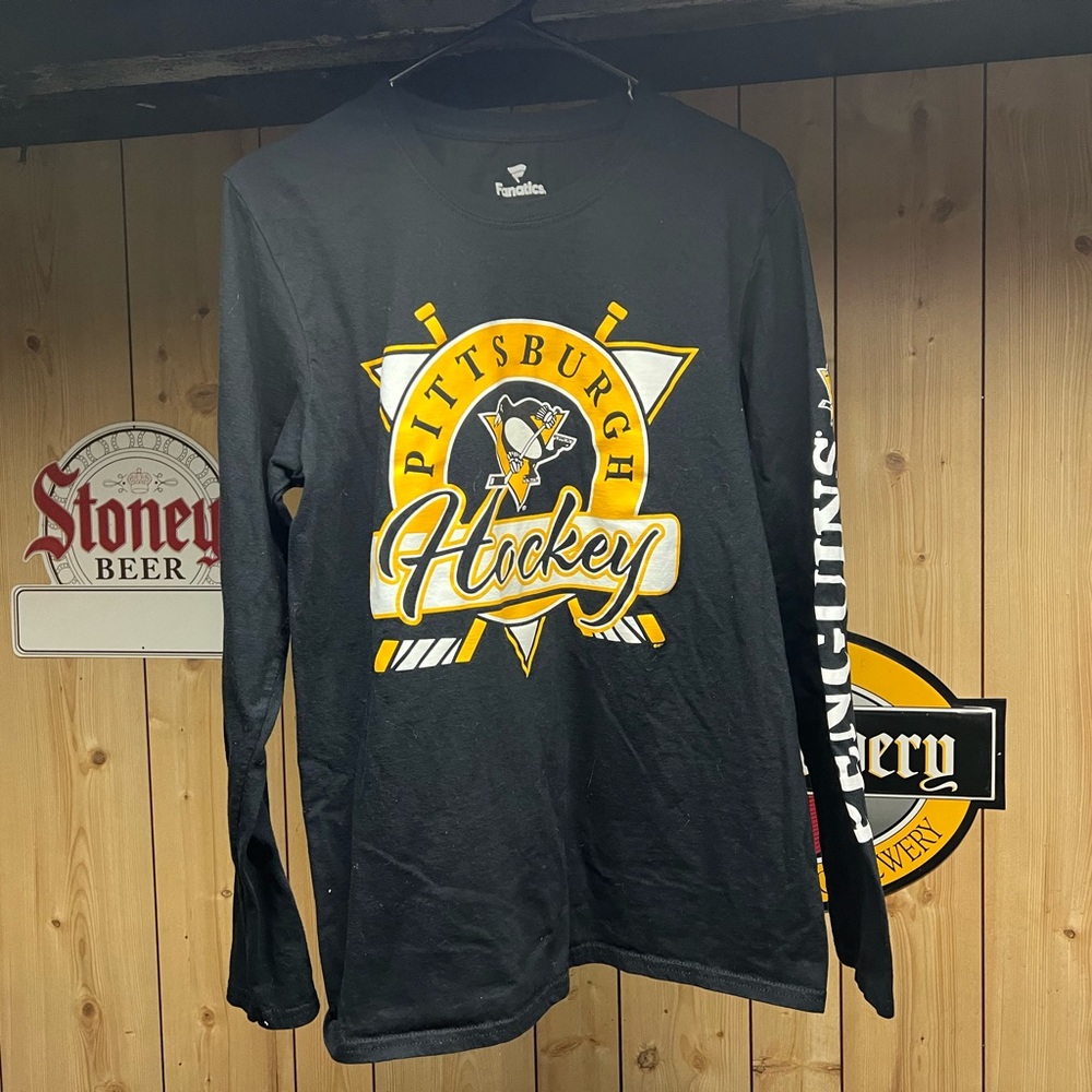 Pittsburgh Penguins long sleeve shirt